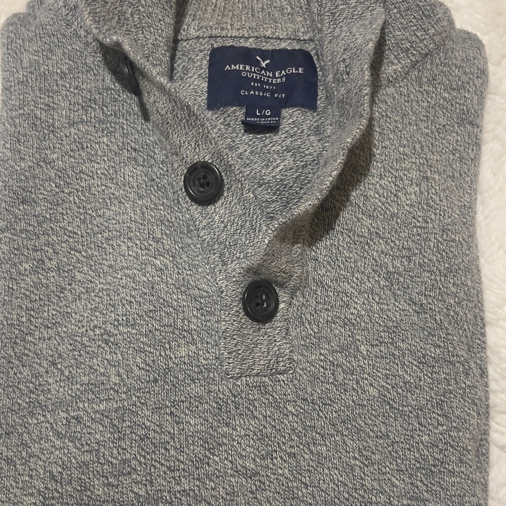 American Eagle Mens Button Up Sweater